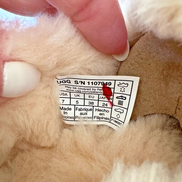 UGG Dakota Moccasin Slipper, Chestnut Water-Resistant‎ Suede, Women's 7, NIB - Picture 11 of 11